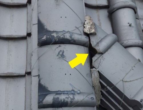 大阪市大正区｜漆喰劣化と台風で大きく重い鬼瓦が外れて落下寸前に！瓦